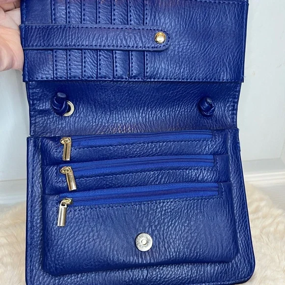 CLARKS ROYAL BLUE LEATHER WOVEN CROSSBODY - Picture 6 of 12